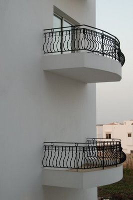 Contractor balcony